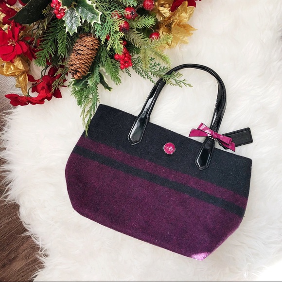 Coach Handbags - ☃️ COACH WOOL HANDBAG PURSE